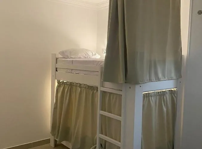Serafy Center For Foreigners Adults Only بيت شباب