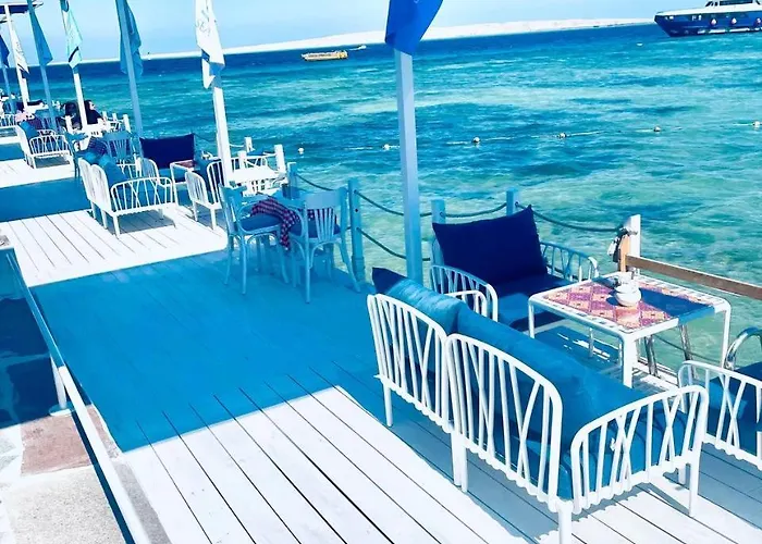 Serafy Center For Foreigners Adults Only بيت شباب الغردقة